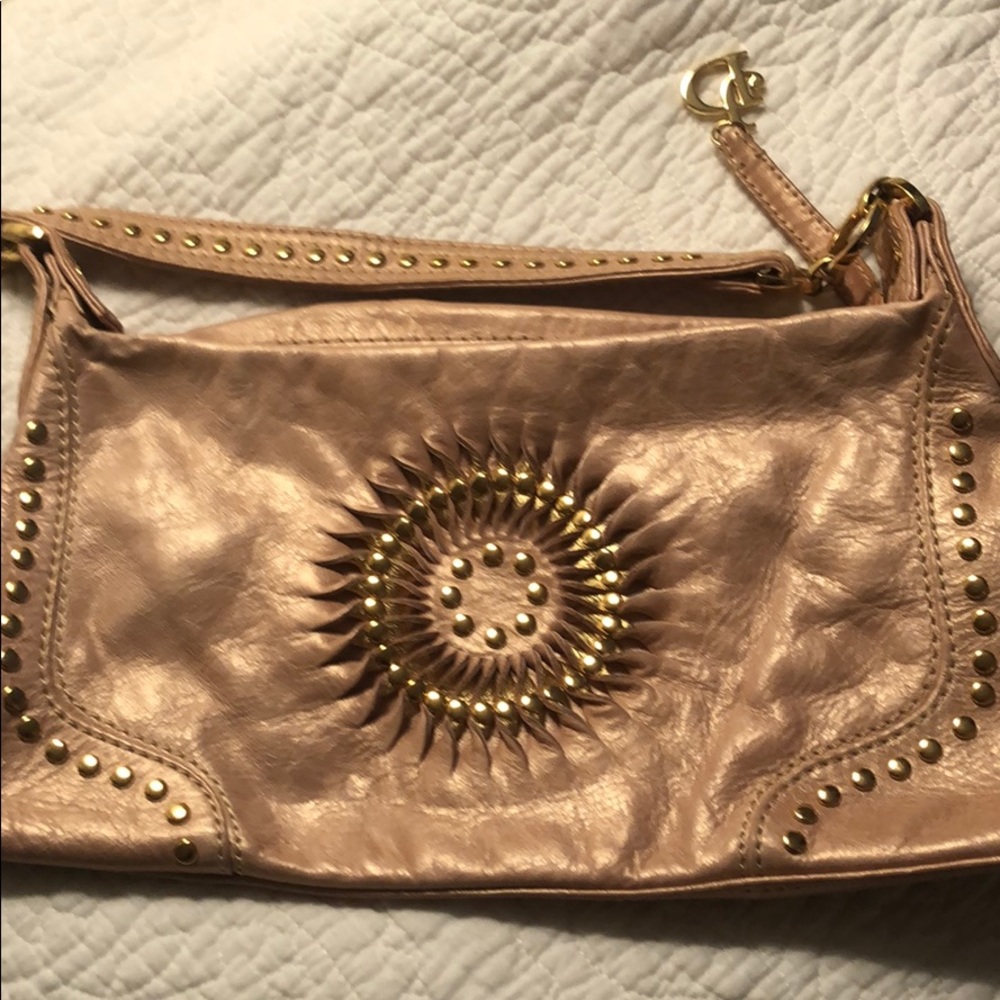 Leather small bag.